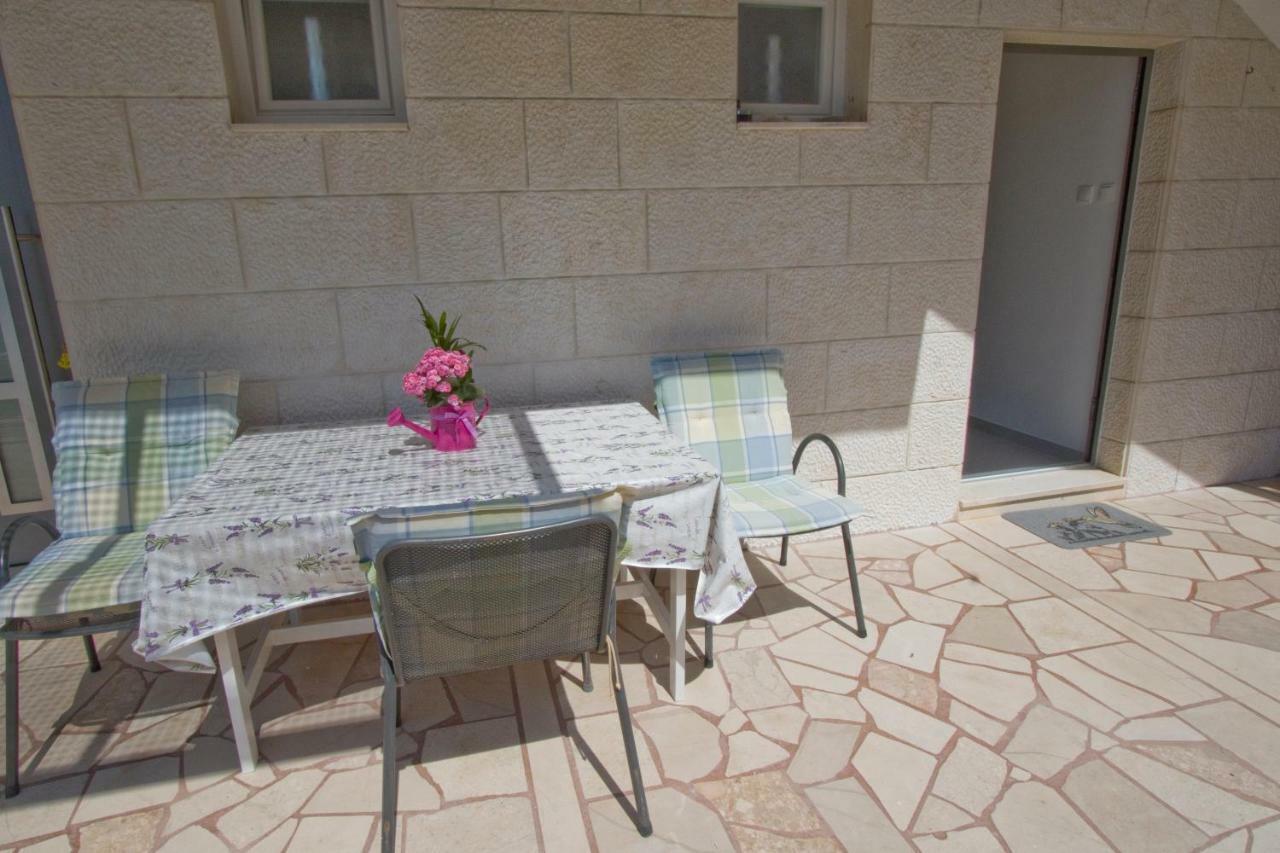 Apartmani Marija Cizmic Makarska Exterior photo