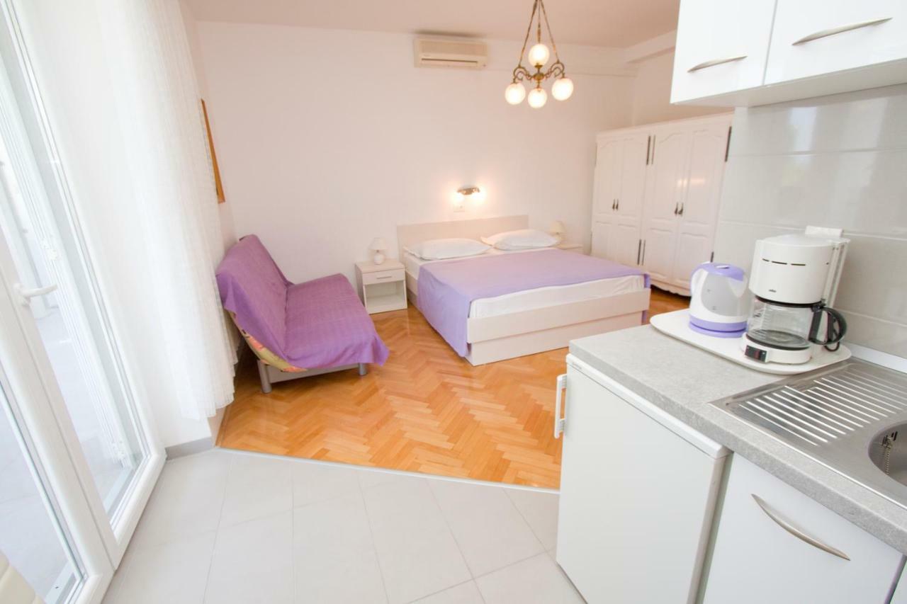 Apartmani Marija Cizmic Makarska Exterior photo