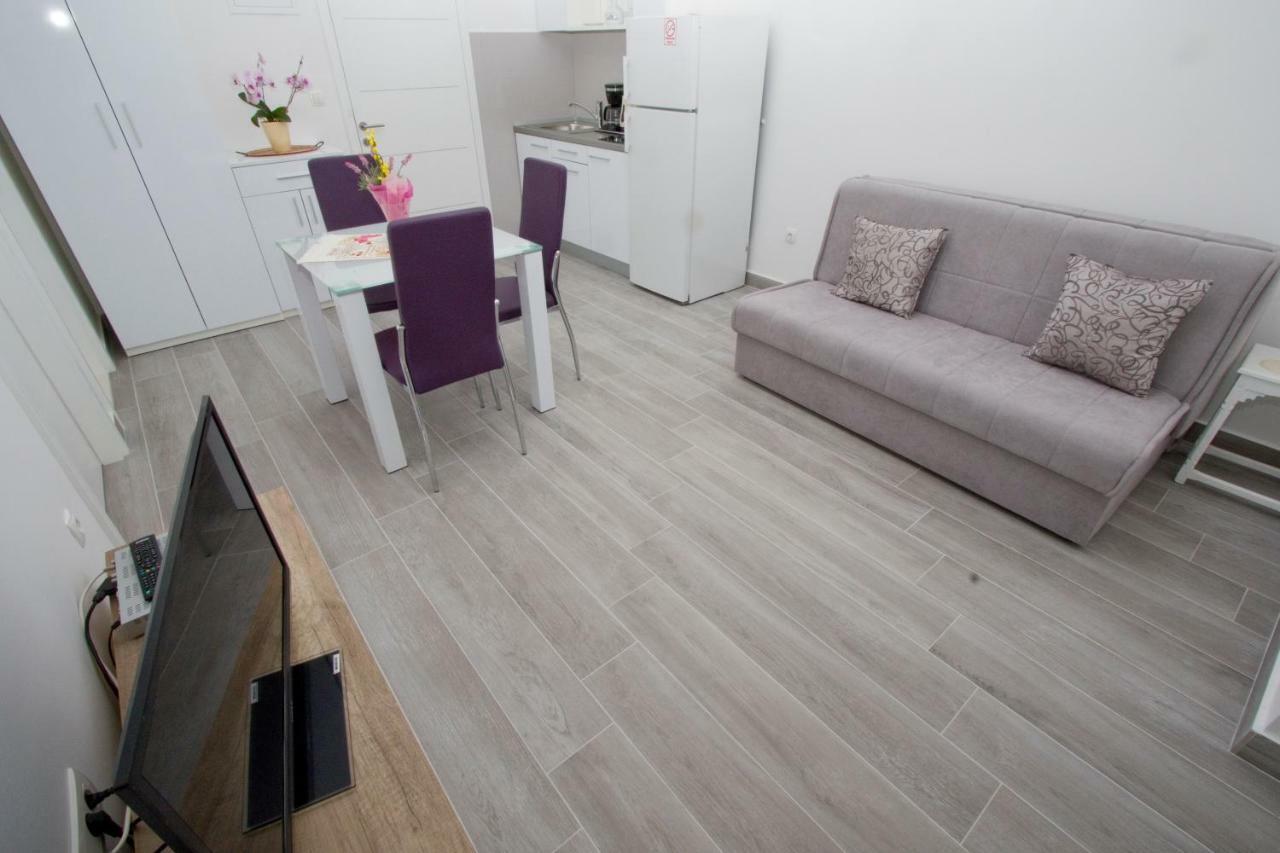 Apartmani Marija Cizmic Makarska Exterior photo
