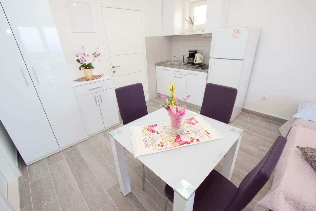 Apartmani Marija Cizmic Makarska Exterior photo