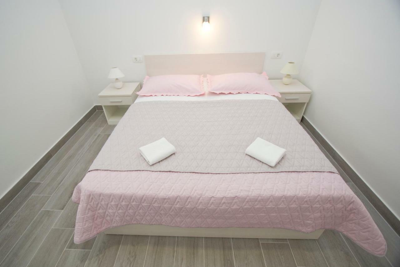 Apartmani Marija Cizmic Makarska Exterior photo